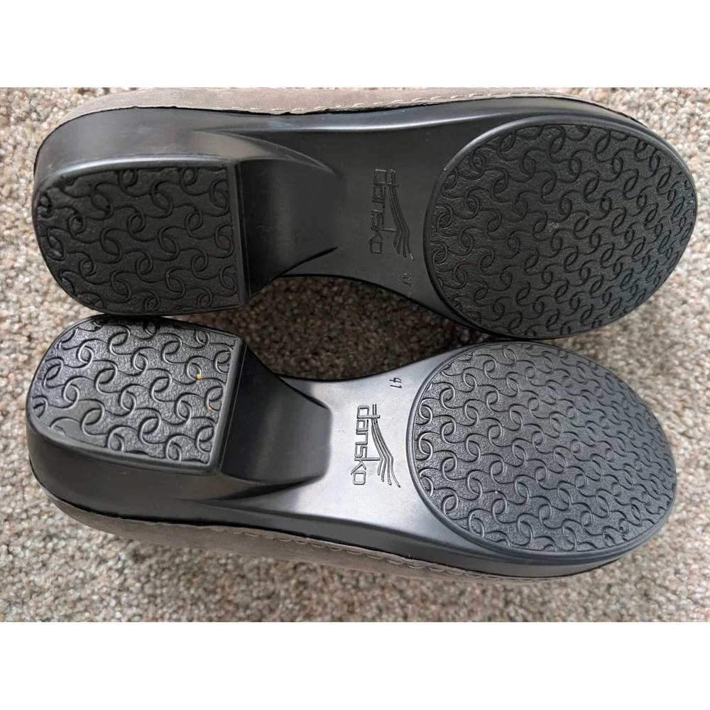 Dansko Grey Nubuck Leather Crisscross Mary Jane Block Heel Size 41/10-10.5